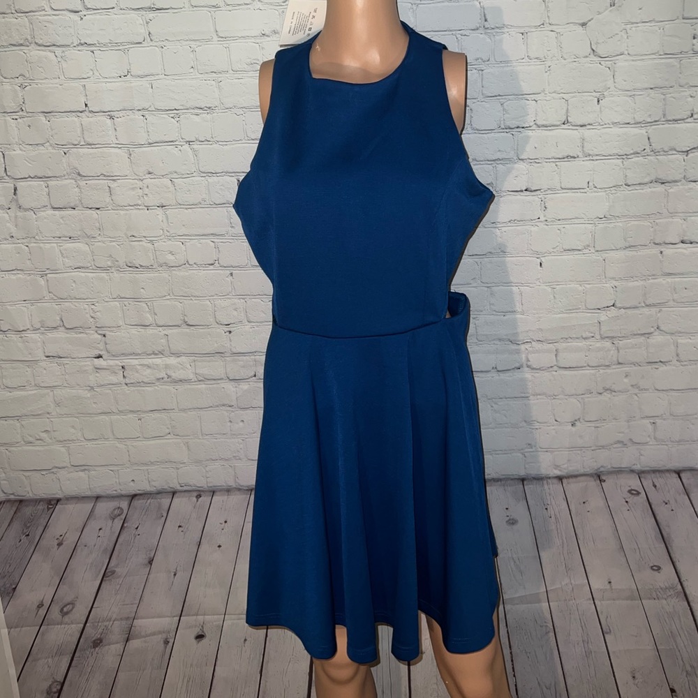 BRAND NWT Belongsci Blue Sleeveless Dress size XL